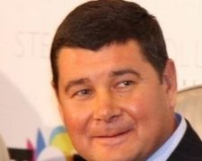 Онищенко в "бегах", а его карточка голосует