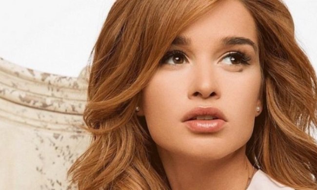 Відома телеведуча здивувала обличчям без макіяжу