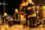Наслідки атаки на енергооб'єкт: ДСНС ліквідовує пожежу
