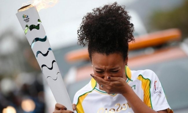 Олимпиада 2016: путешествие Олимпийского огня на "Маракасу"