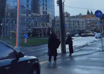 Українці, кадр з відео