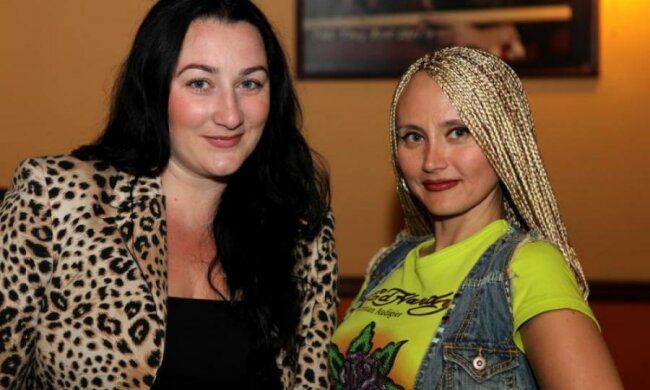 Улюблені гурти Януковича мчать до Донецька