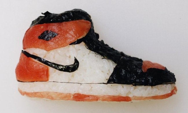 Художник створив смачні кросівки Nike