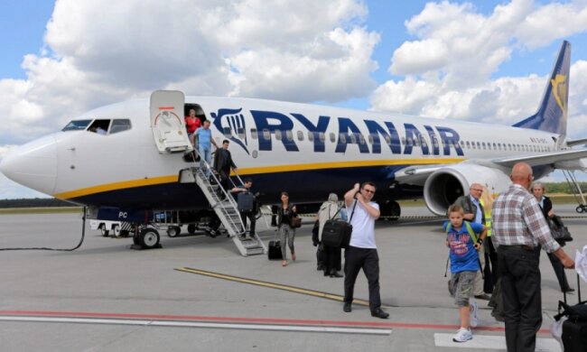 Украинцы смогут летать лоукостером Ryanair из Борисполя и Львова