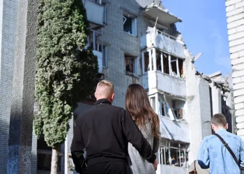 Львів виділив допомогу мешканцям після ракетної атаки