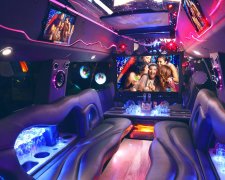 Party Bus, SPA у темряві та драйв на Harley-Davidson: найкращі подарунки на Новий Рік для коханих, за це вам точно віддячать