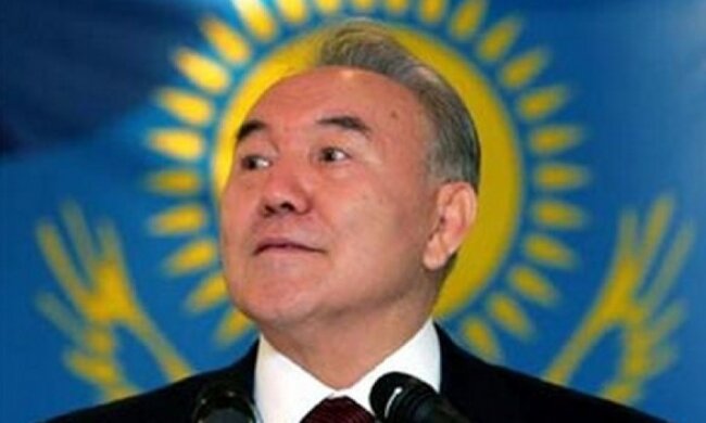 Назарбаєва переобрали у Казахстані - попередні дані ЦВК