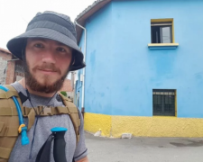 Украинский десантник прославил государственный флаг на весь мир