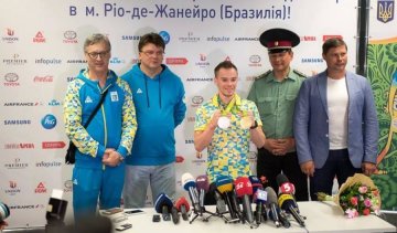 Як зустрічали українського олімпійського чемпіона Верняева (ФОТО)