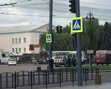 В Луцке в захваченном психом автобусе слышны выстрелы, введен оперативный план "Заложник" - молится вся Украина