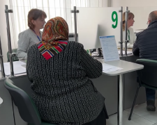 Пенсіонери. Фото: скрін youtube