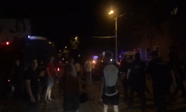 Филатов устроил политическую расправу в центре Днепра: журналистов избили, полиция бездействовала - СМИ