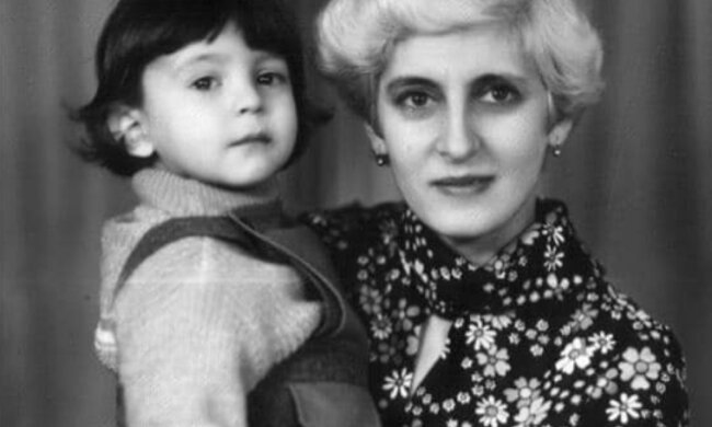 Українці тепло привітали найдорожчу людину Зеленського: "Мама нашої країни"