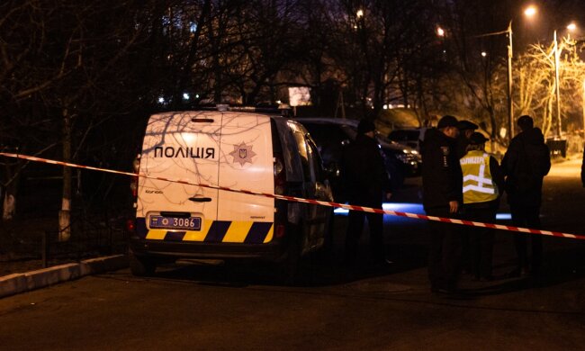 В Киеве громкий взрыв поднял на уши весь район: люди в панике, фото с места происшествия