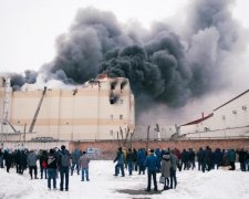 Мабуть проклін: у Росії знову горить торгівельний центр