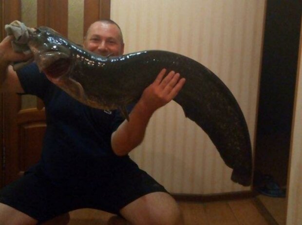 Речное чудовище чуть не проглотило рыбака из Днепра - похлеще акулы