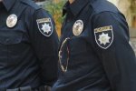 На Київщині поліція затримала п'яного слідчого ДБР: на ногах не тримався, а за кермо сів