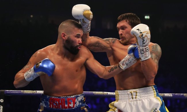 "Зачем отдыхать? Я не устал": Усик вернулся в Украину и дал шокирующее интервью