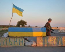 Тридцятьма обстрілами бойовики порушили перемир'я на Донбасі
