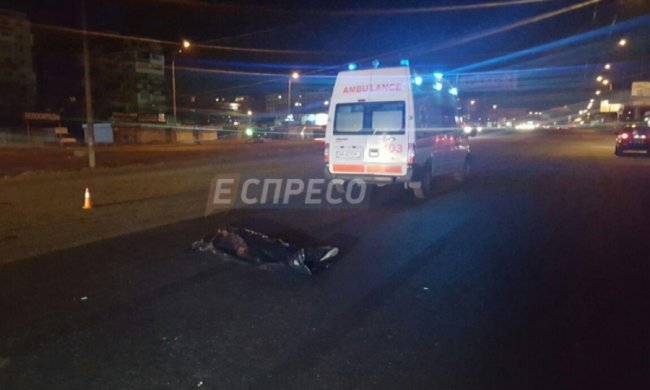 Водій вбив пішохода на столичній Кільцевій та втік