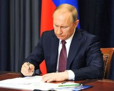 Путин признал "ЛДНР" в ответ на давление Запада