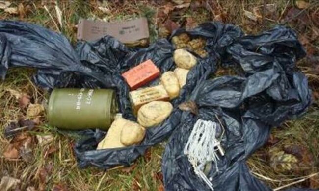 Біля донецької залізниці знайшли вибухівку