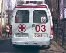 Росіянка стала зіркою інтернету через невміння здавати назад