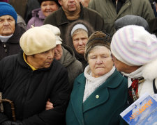 Українцям пообіцяли роздати по 12 тисяч: що потрібно знати