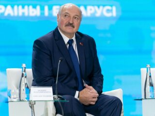 Лукашенко оконфузился в Житомире