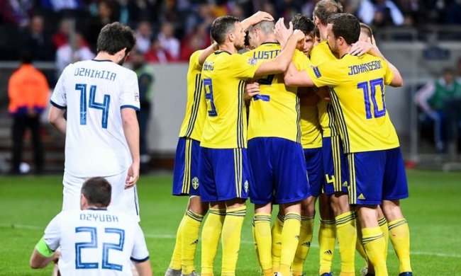 Сборная Швеции победила россиян и не пустила их к Украине