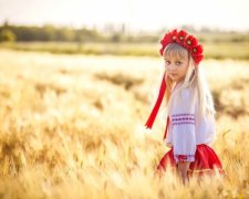Змінити прапор і тризуб: астролог назвав спосіб поліпшити долю України
