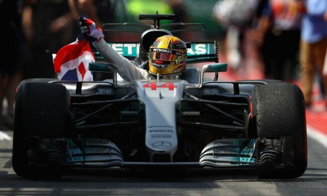 Формула-1: Хэмилтон стал победителем Гран-при Канады