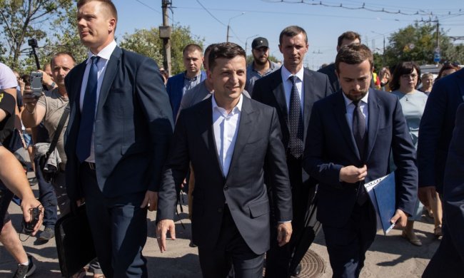 Зеленский в ужасе от "наследства" Порошенко во Львове: "Стыдно перед людьми"