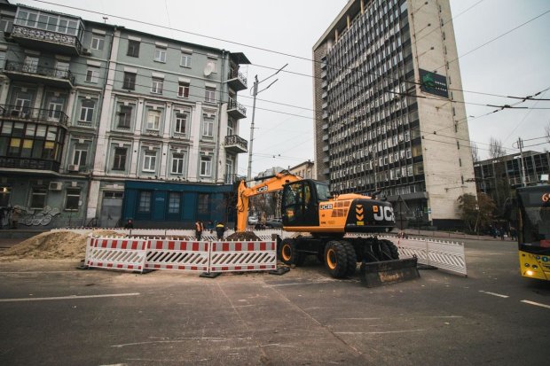 В Харькове коммунальщик сварился заживо во время ремонта: детали