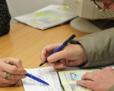 Субсидії тільки для обраних: Мінфін звинуватив понад 50 тисяч українців у шахрайстві