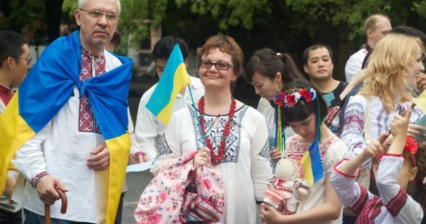 Нищаем финансово и духовно: новое исследование обнажило еще одну беду украинцев, от цифр становится плохо