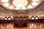 Украинская судья на камеру нащупала свои "Сейшелы" и стала звездой интернета: видео