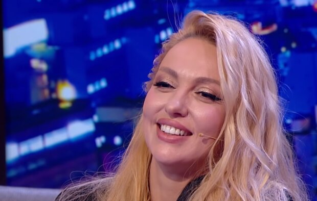 Оля Полякова, скриншот видео