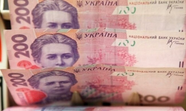 Гривна − самая слабая среди мировых валют 