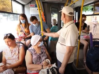 Громадський транспорт, скріншот з відео
