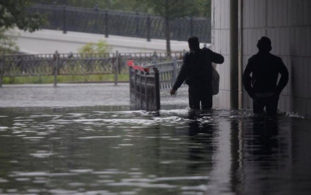 Біблійний потоп охопив український регіон: шокуючі кадри