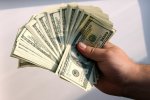 Українці отримали мільйони доларів за один день, і це не афера