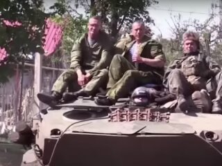 Російські окупанти. Фото: скрін youtube