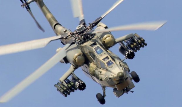 Російський вертоліт Мі-28 розбився під час авіашоу (відео)
