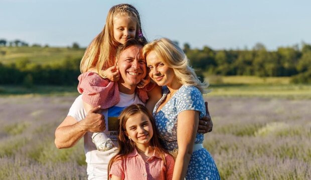 Лилия Ребрик с семьей, фото из Instagram