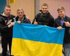 Олександр Гвоздик нокаутував Адоніса Стівенсона і став чемпіоном світу