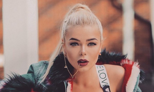 Алина Гросу