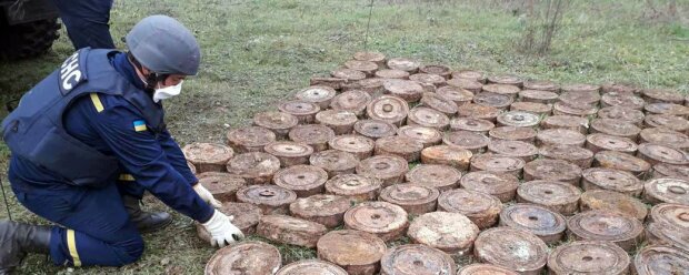 В Хмельницке нашли мины, фото: ГСЧС Хмельницкой области