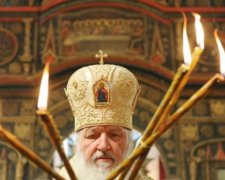 Церковь посоветовала россиянам рожать в бедности