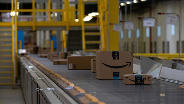 Адреси клієнтів Amazon випадково злили в мережу